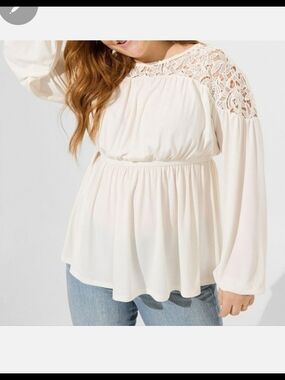 torrid Cream Lace Yoke Peasant Blouse